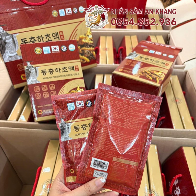 Nước Đông Trùng Hạ Thảo Jeong Won Hộp 20 Gói x 80ml 20 nuoc hong sam jeongwon 20 goi 8